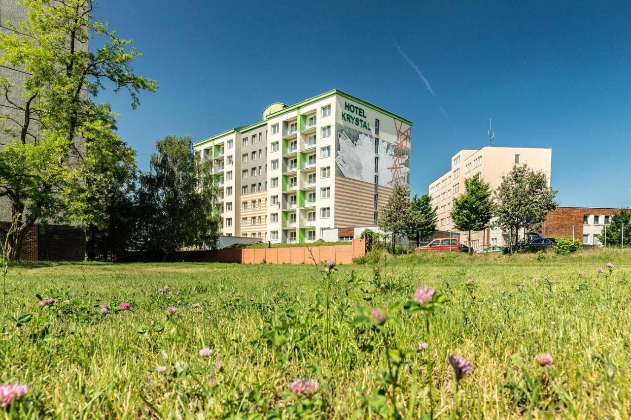 Hotel Krystal Hodonín Exterior photo